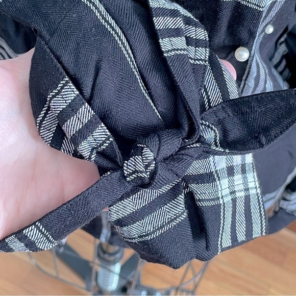 Laundry by Shelli Segal Flannel with Pearls- Size XS- NWT - Picture 2 of 7